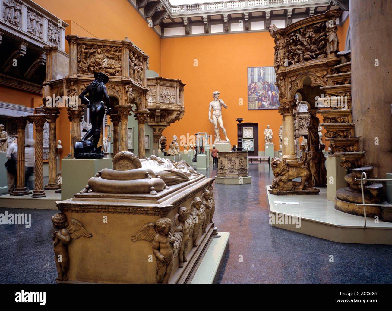 replicas of sculptures and statues plaster cast hall victoria and