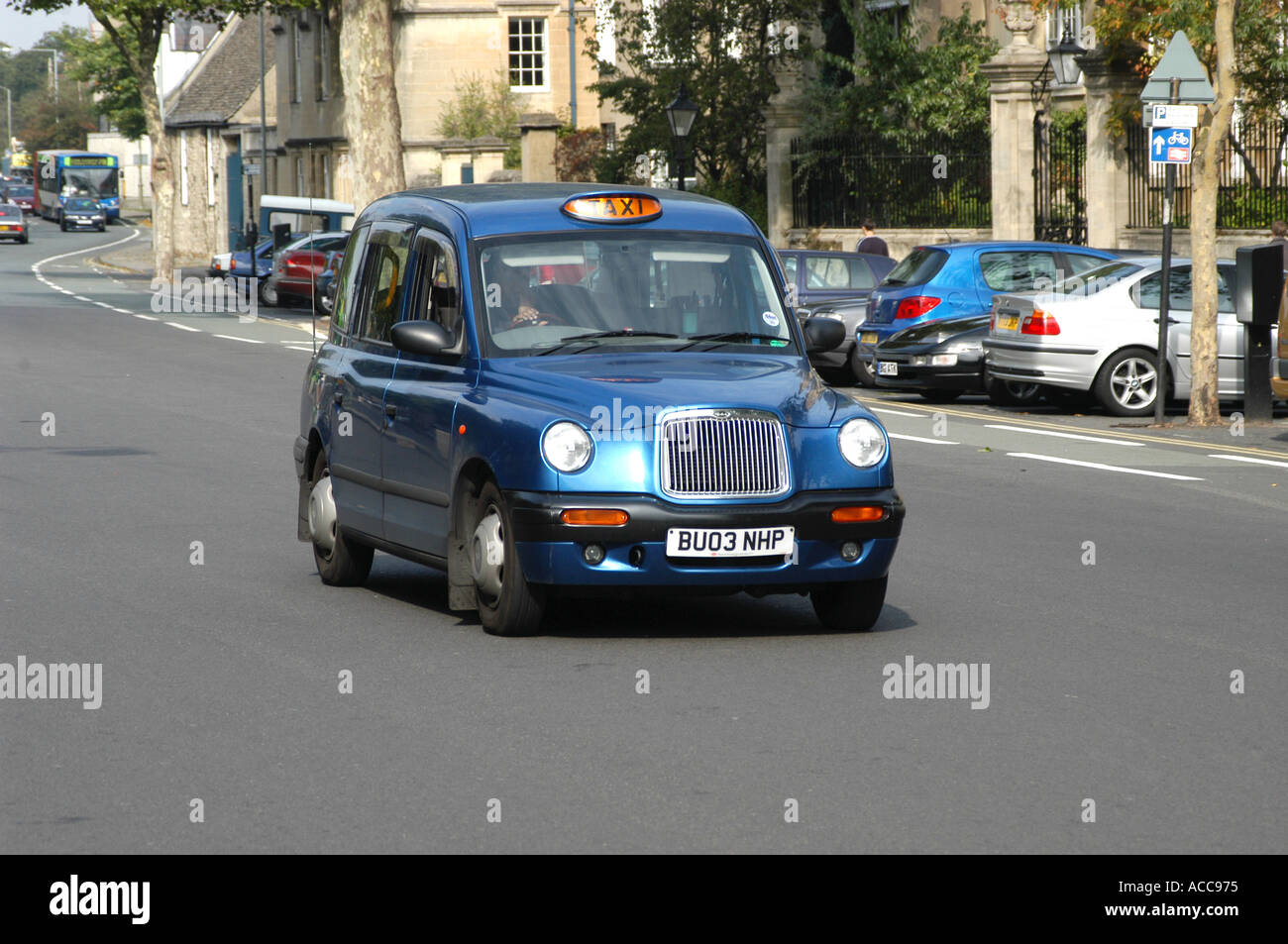 Traditional London taxi hackney cab in St Giles street Oxford England Stock Photo Alamy
