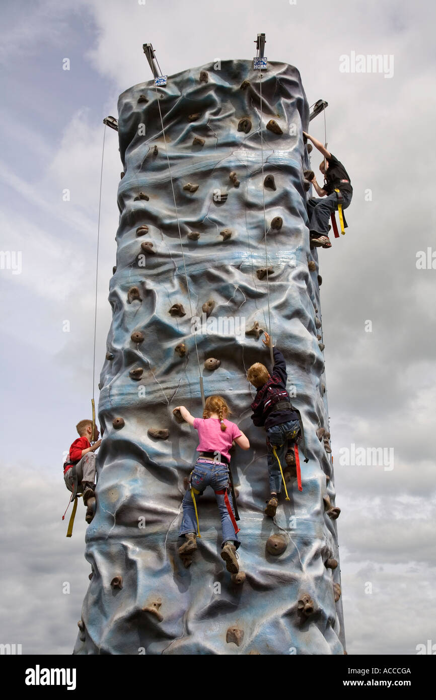 Children rock climbing uk hires stock photography and images Alamy