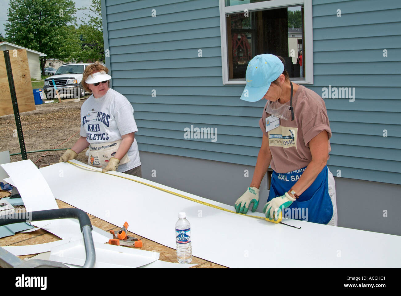10 new residential homes are constructed by Habitat for Humanity in