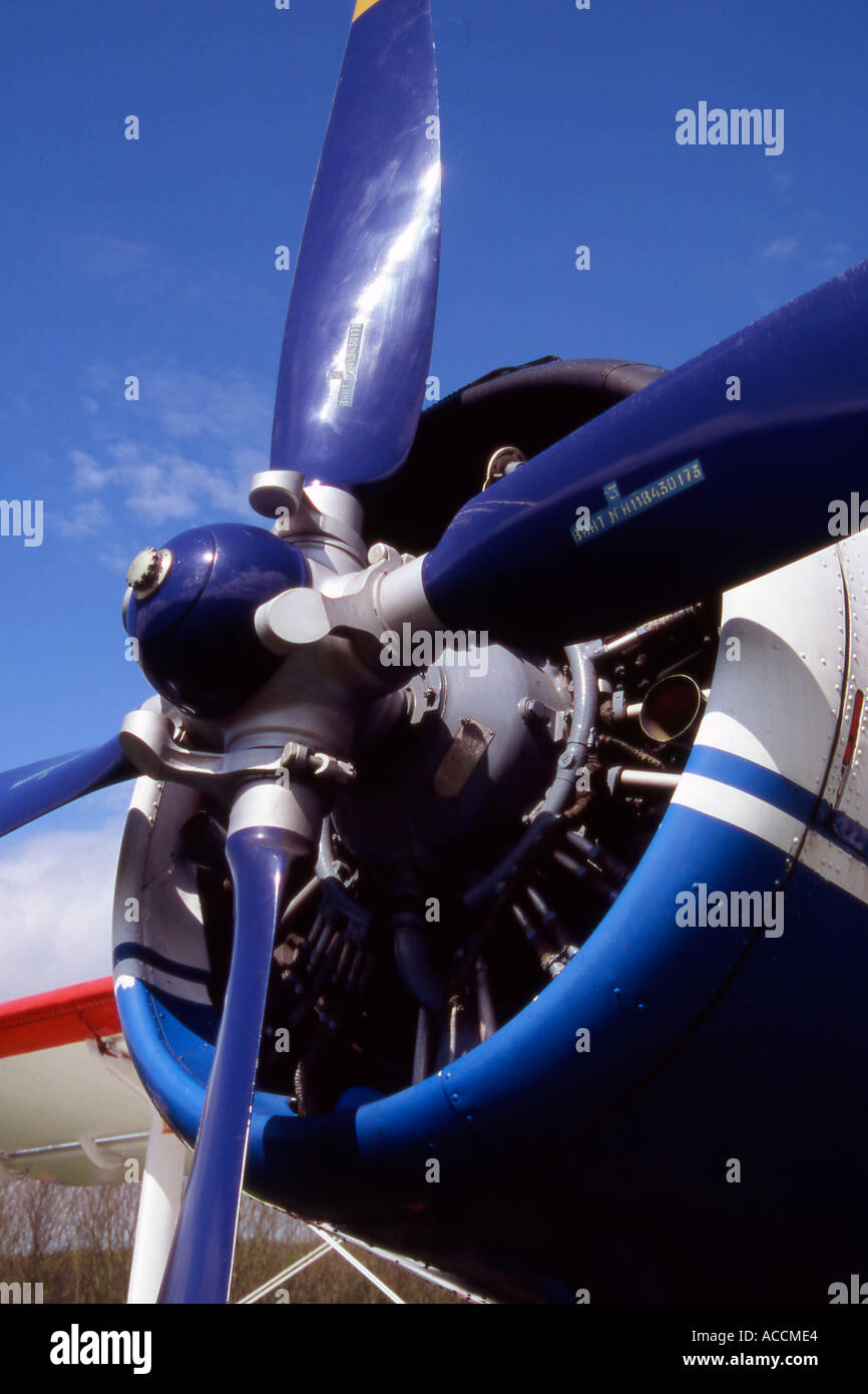 Antonov AN2 biplane nose and engine Stock Photo - Alamy