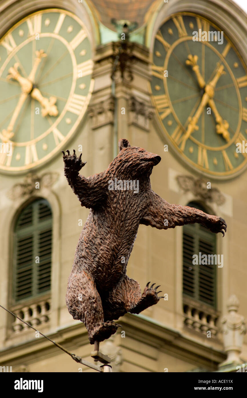 Bern bear hi-res stock photography and images - Alamy