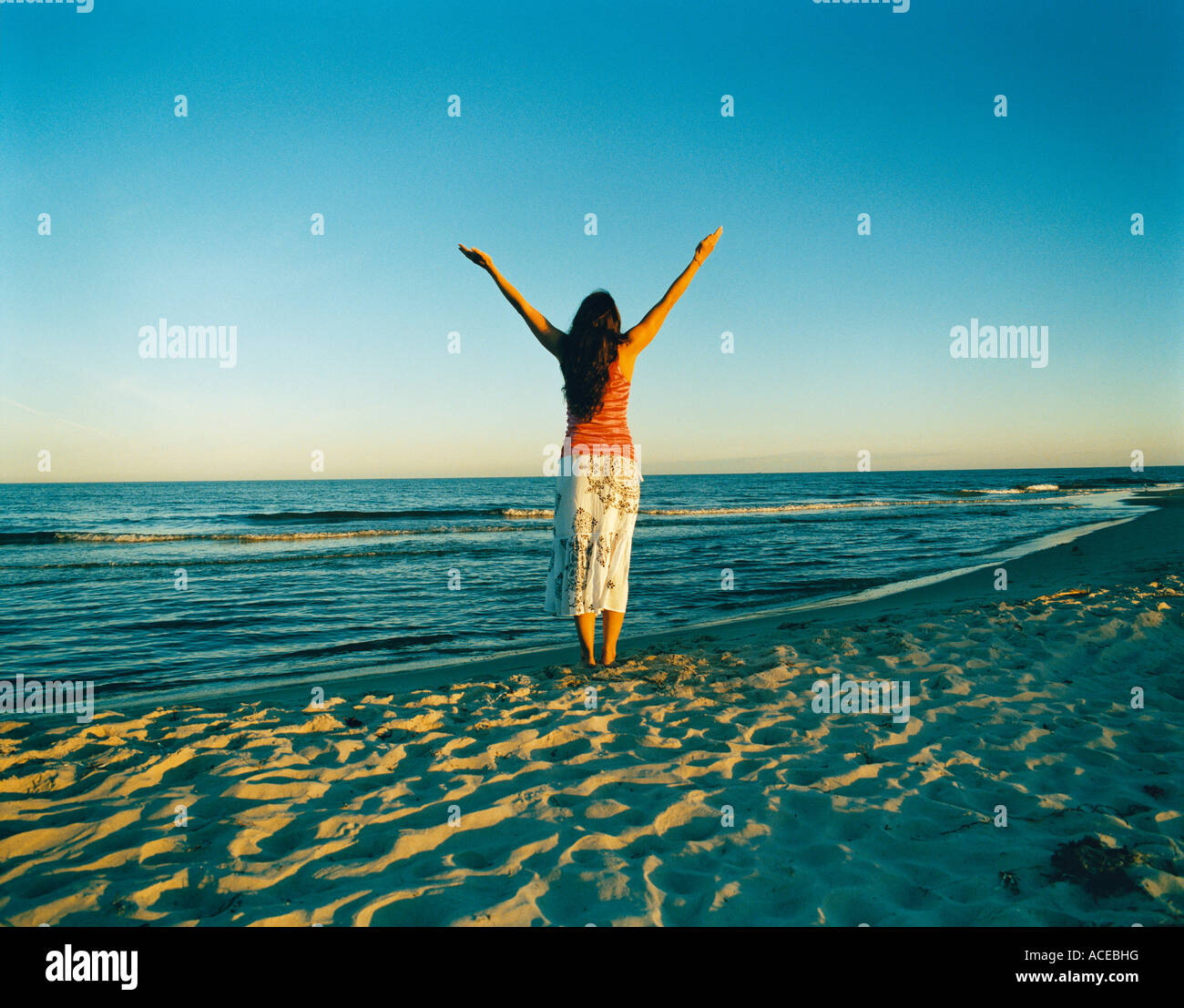 Arms Stretched Out High Resolution Stock Photography and Images Alamy