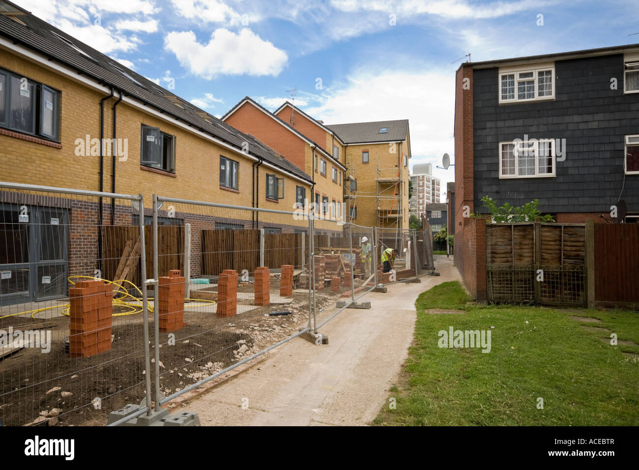 New houses and flats being built on Nightingale Estate in Hackney during 2007 Stock Photo