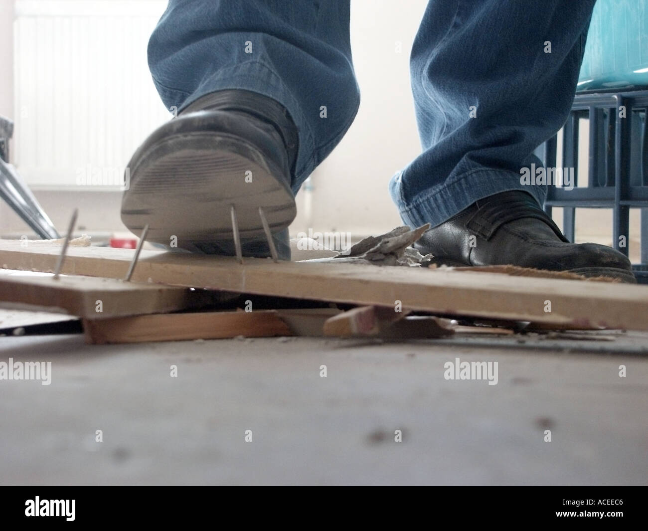 Shoes on wrong feet hires stock photography and images Alamy