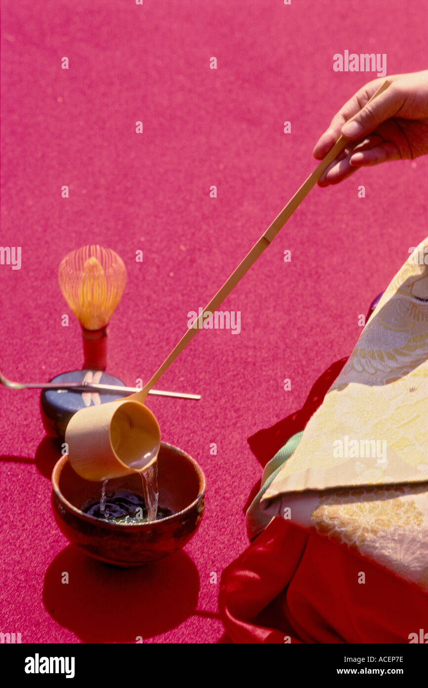 Sado tea ceremony japan hi-res stock photography and images - Alamy