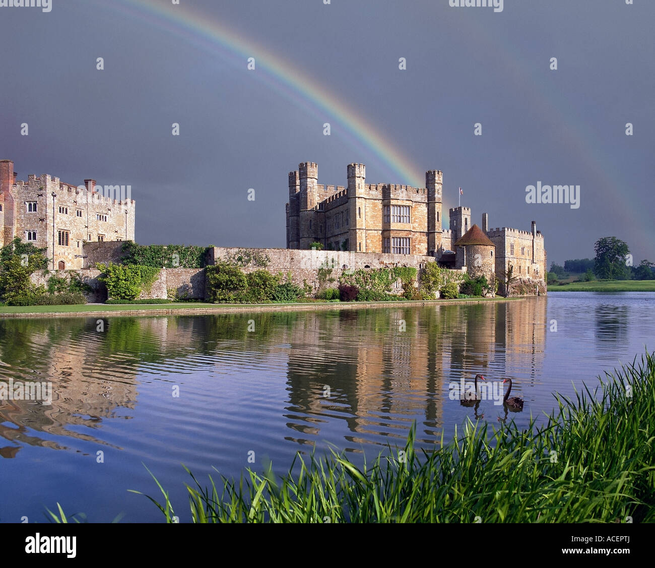 GB KENT Rainbow over Leeds Castle Stock Photo Alamy