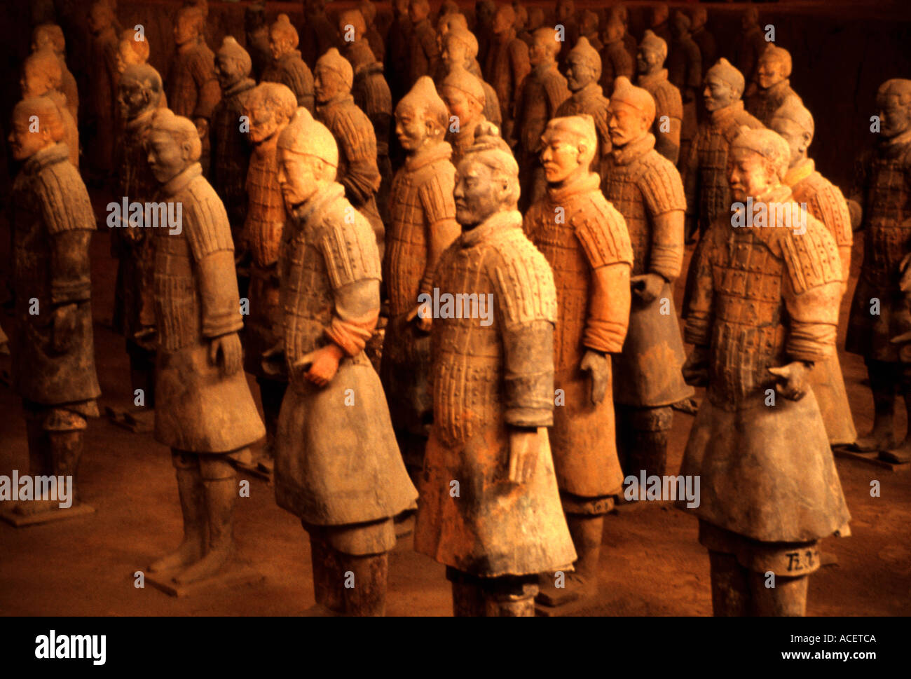 Xi an Shaanxi China Terra cotta soldiers from excavations of Emperor Qin Shi Huang tomb Qin Shi Huangdi Museum Stock Photo