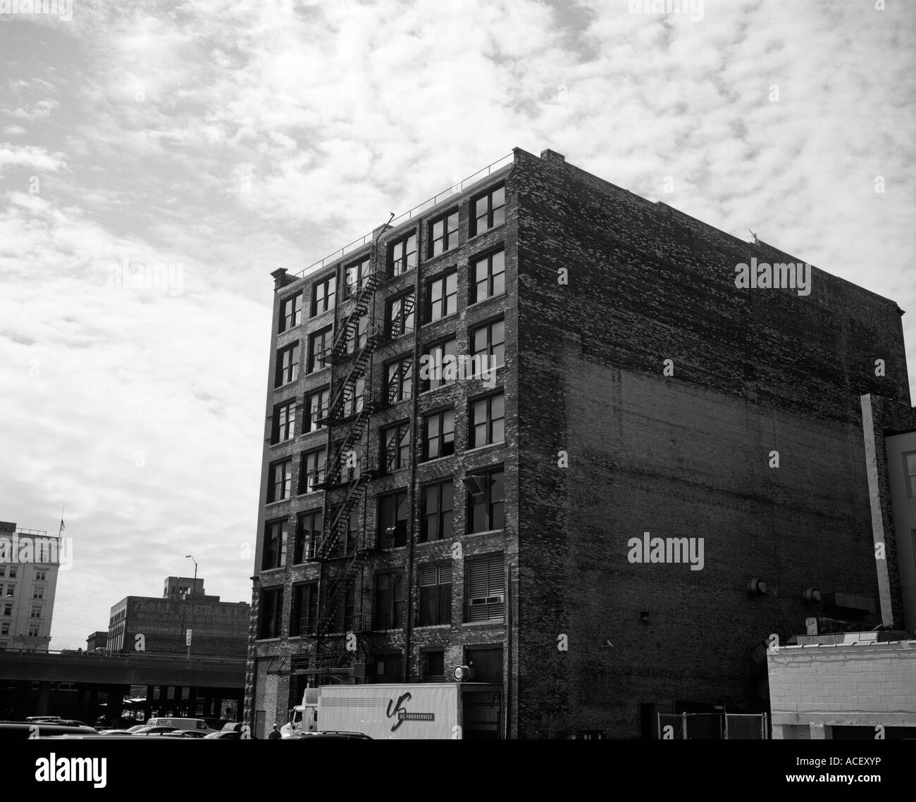 Commercial building in Milwaukee Stock Photo Alamy