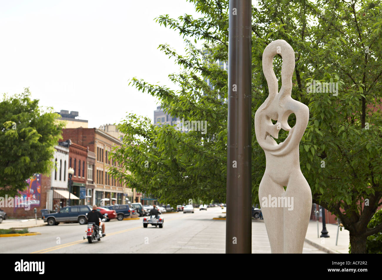 INDIANA Indianapolis Stores and restaurants in Mass Ave downtown