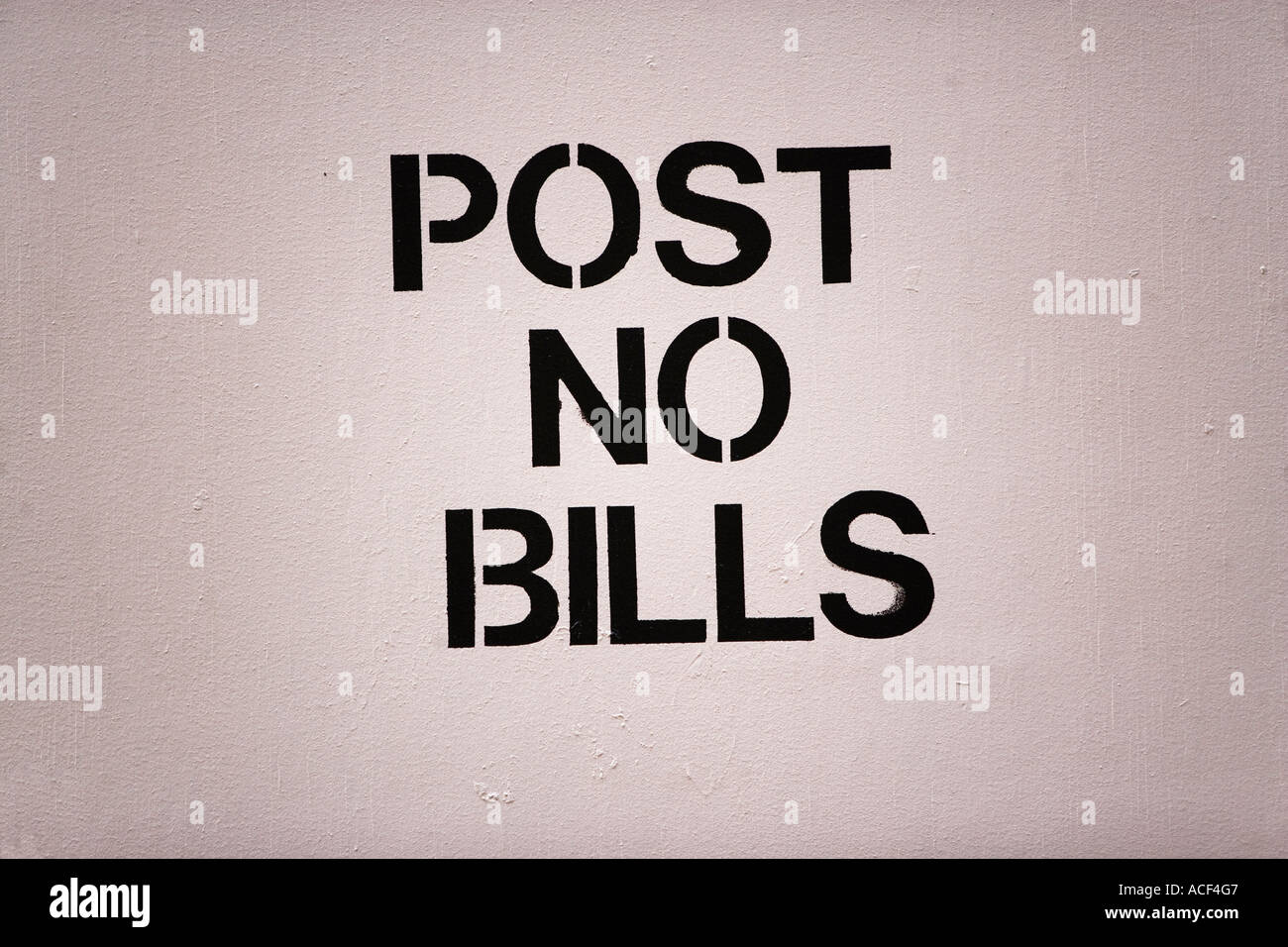 Post No Bills Stock Photos & Post No Bills Stock Images Alamy