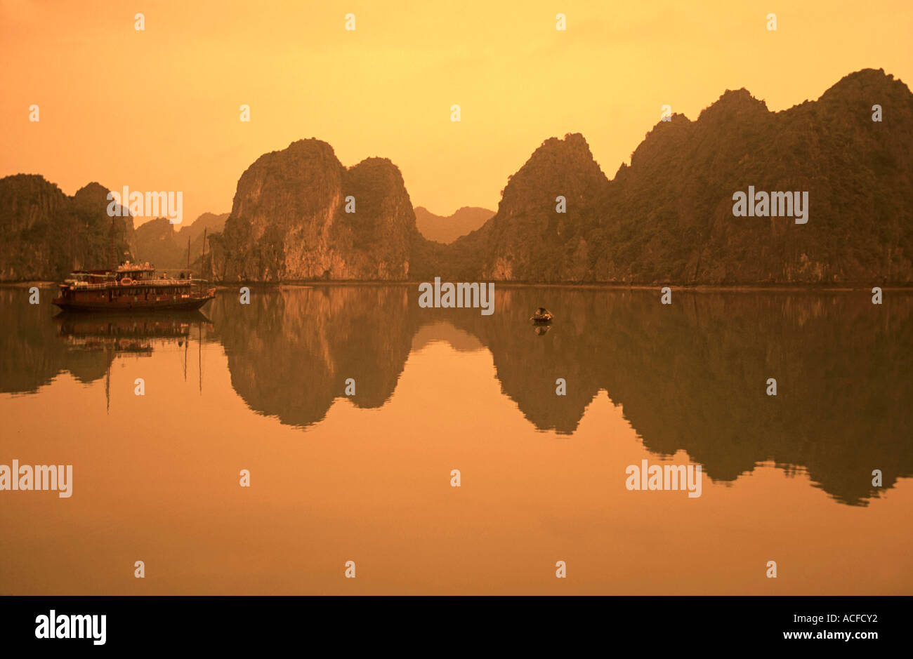 VNM Vietnam Halong Bay sunset Stock Photo