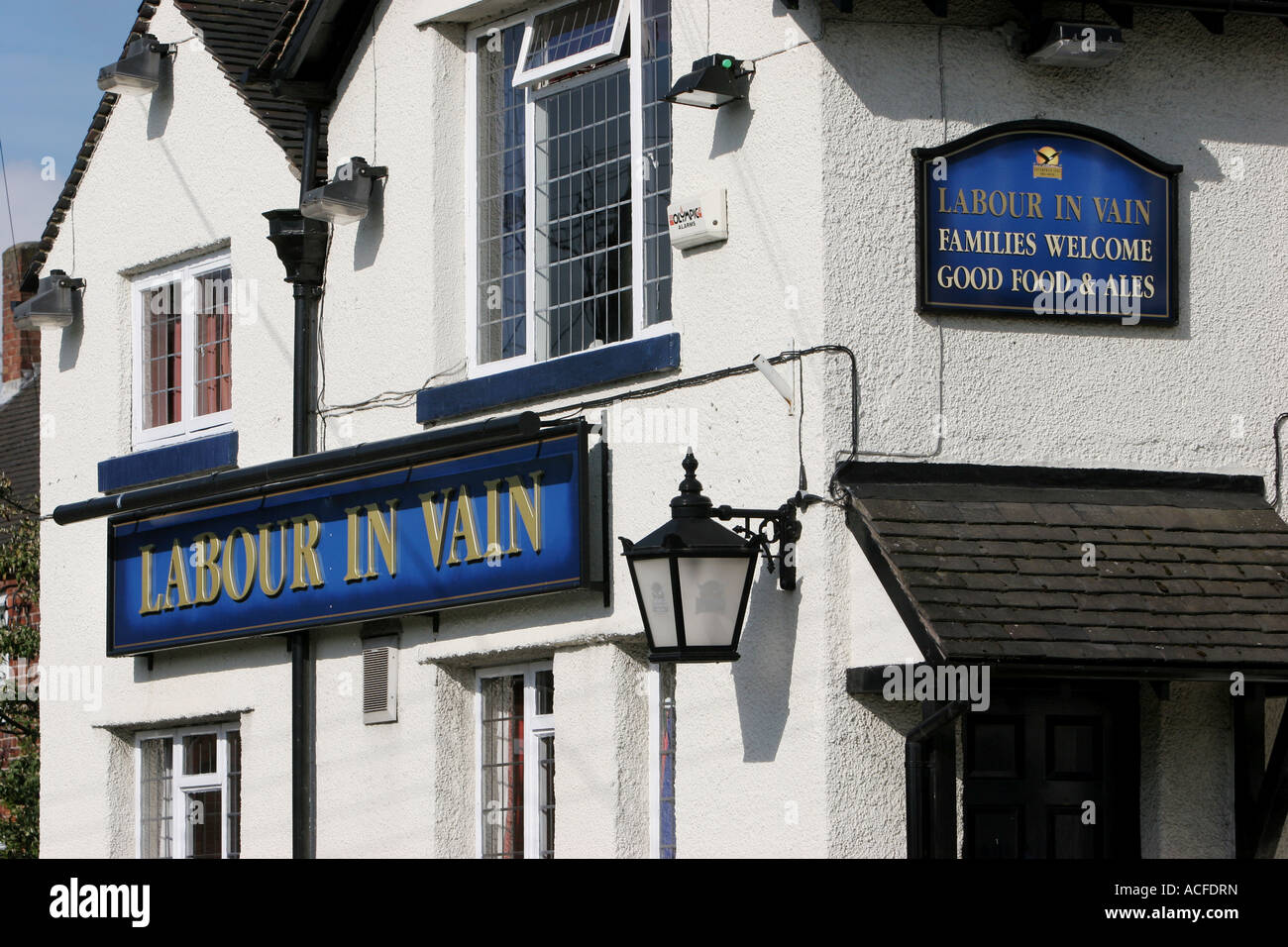 Labour in Vain public house in Yarnfield, Staffordshire Stock Photo