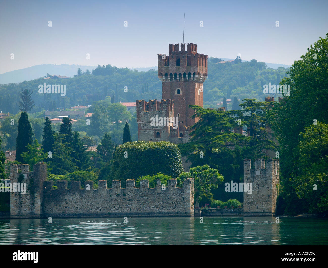 Lazise hills hi-res stock photography and images - Alamy