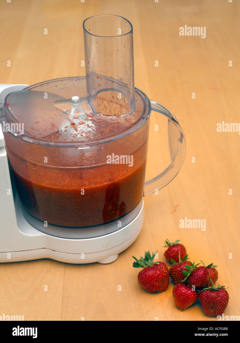 Sorbet Making Strawberries in Blender Ice Cream Maker Stock Photo Alamy