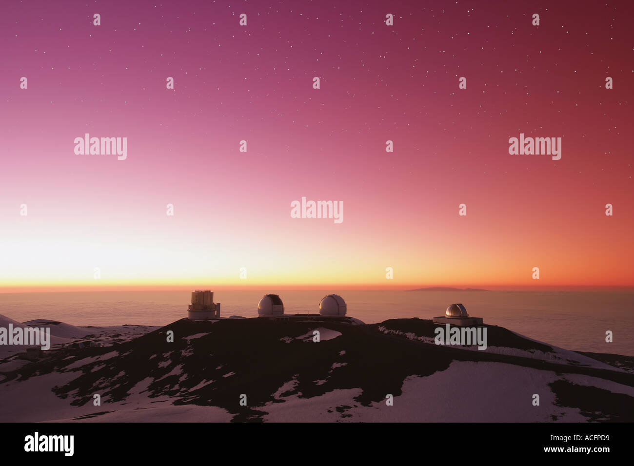 Hawaii night sky observatory hires stock photography and images Alamy