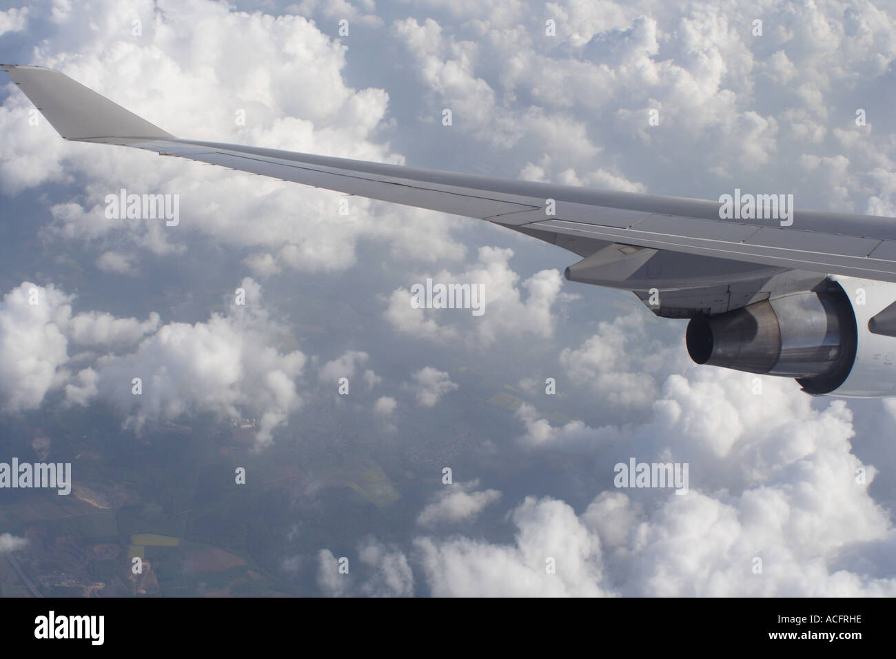 Airplane window cloud hi-res stock photography and images - Alamy