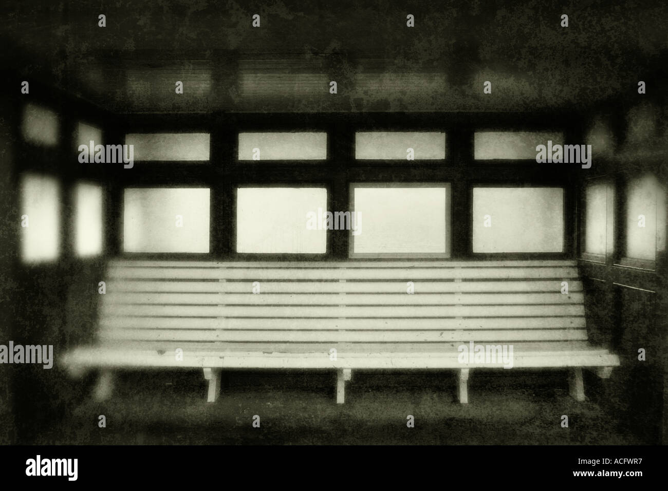 An Empty Bench Photo of an empty bench Stock Photo - Alamy