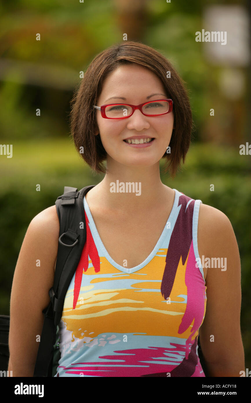 Portrait of asian woman hi-res stock photography and images - Alamy