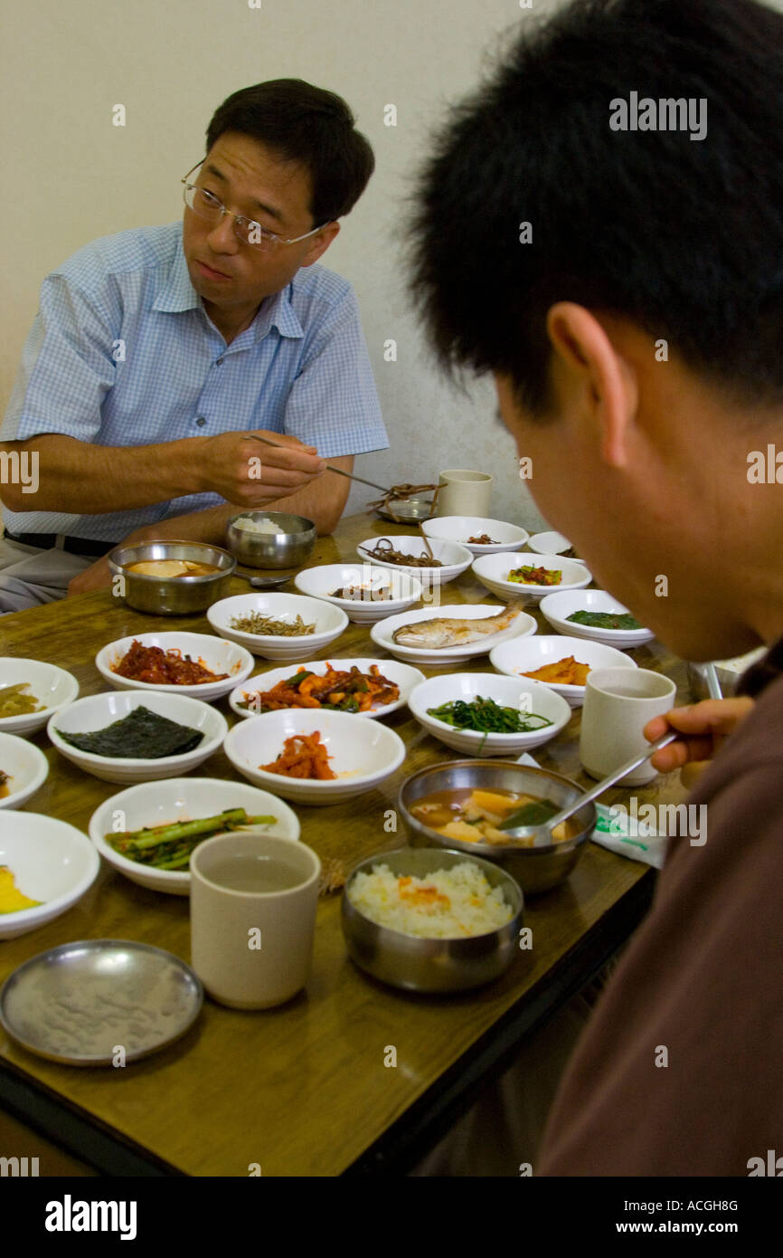 korean-men-eating-a-typical-traditional-korean-meal-seoul-south-korea