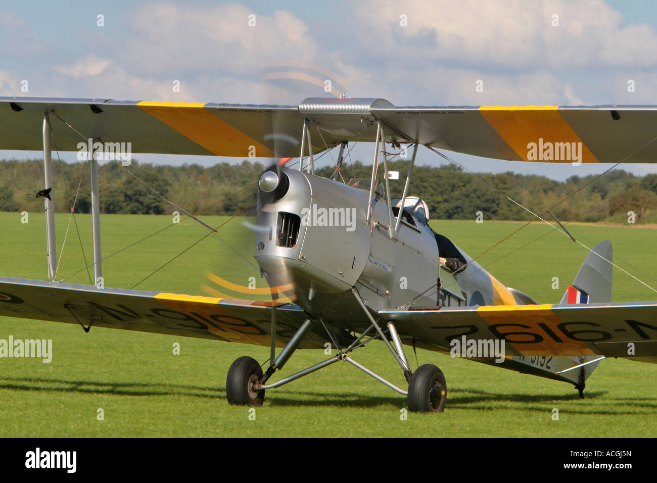 Tiger moth plane hires stock photography and images Alamy