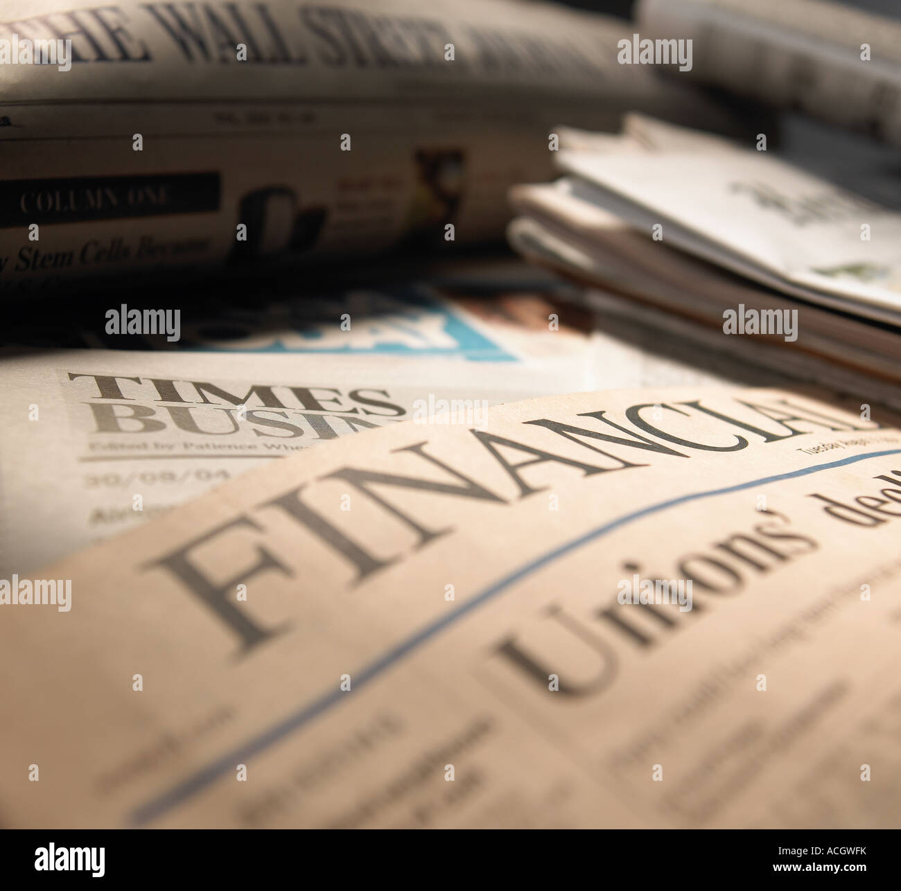 A pile of american financial times business newspapers Stock Photo - Alamy