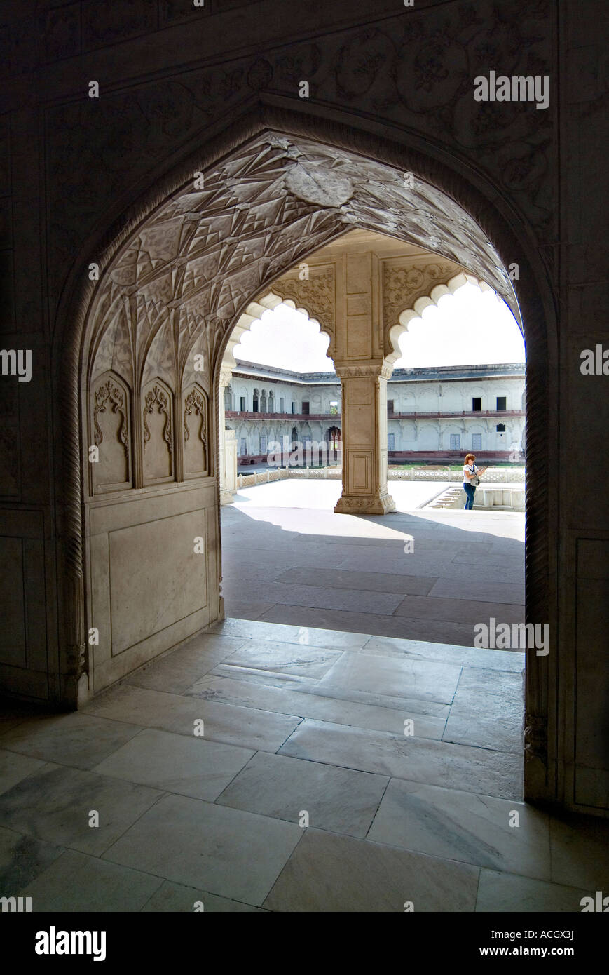 WHITE STONE ARCHED DOORWAY Stock Photo - Alamy