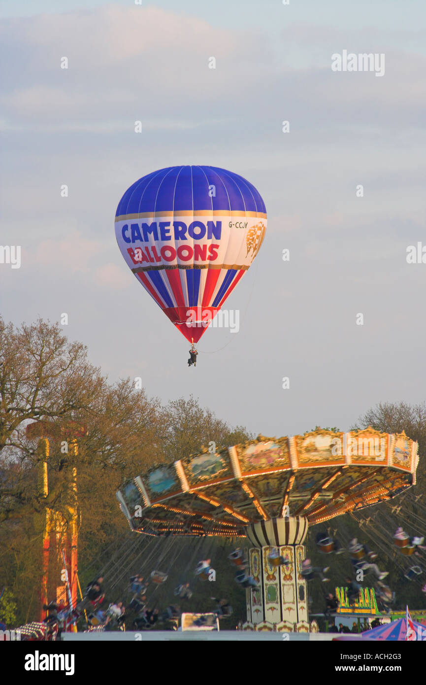 Hot air balloon spinning hi-res stock photography and images - Alamy