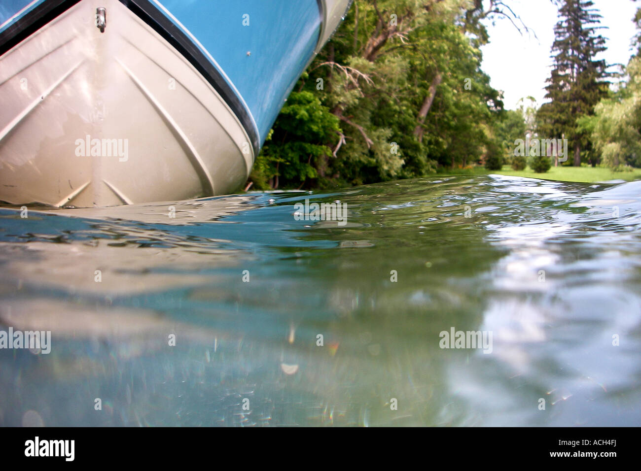 Waterline hi-res stock photography and images - Alamy
