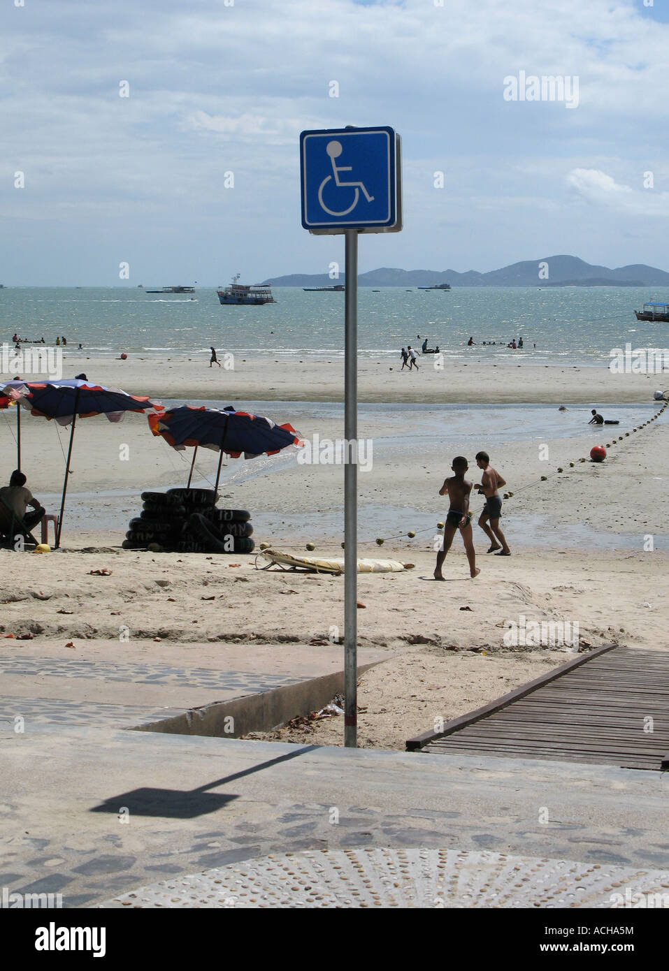Dangerous Wheelchair access Ramp to the Beach Stock Photo - Alamy