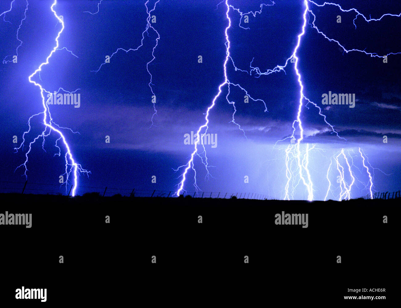 Blue lightning hi-res stock photography and images - Alamy