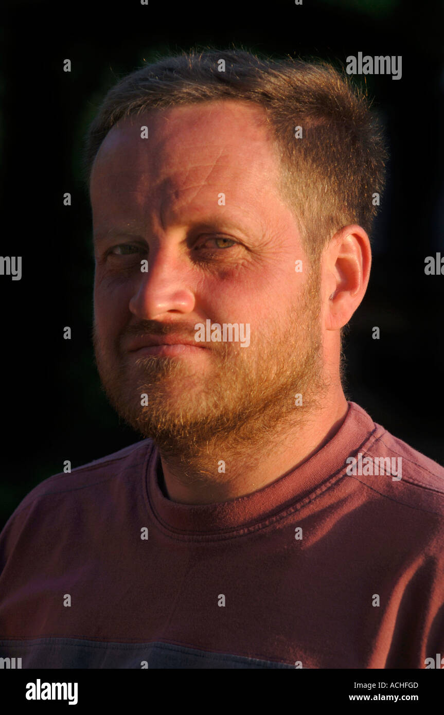 Mans portrait hi-res stock photography and images - Alamy