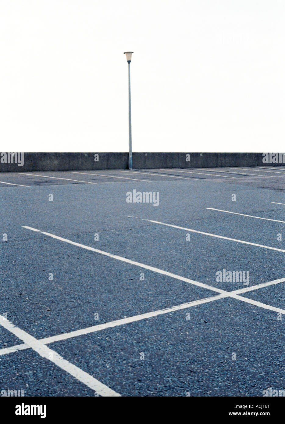 Empty car park lamp post hi-res stock photography and images - Alamy