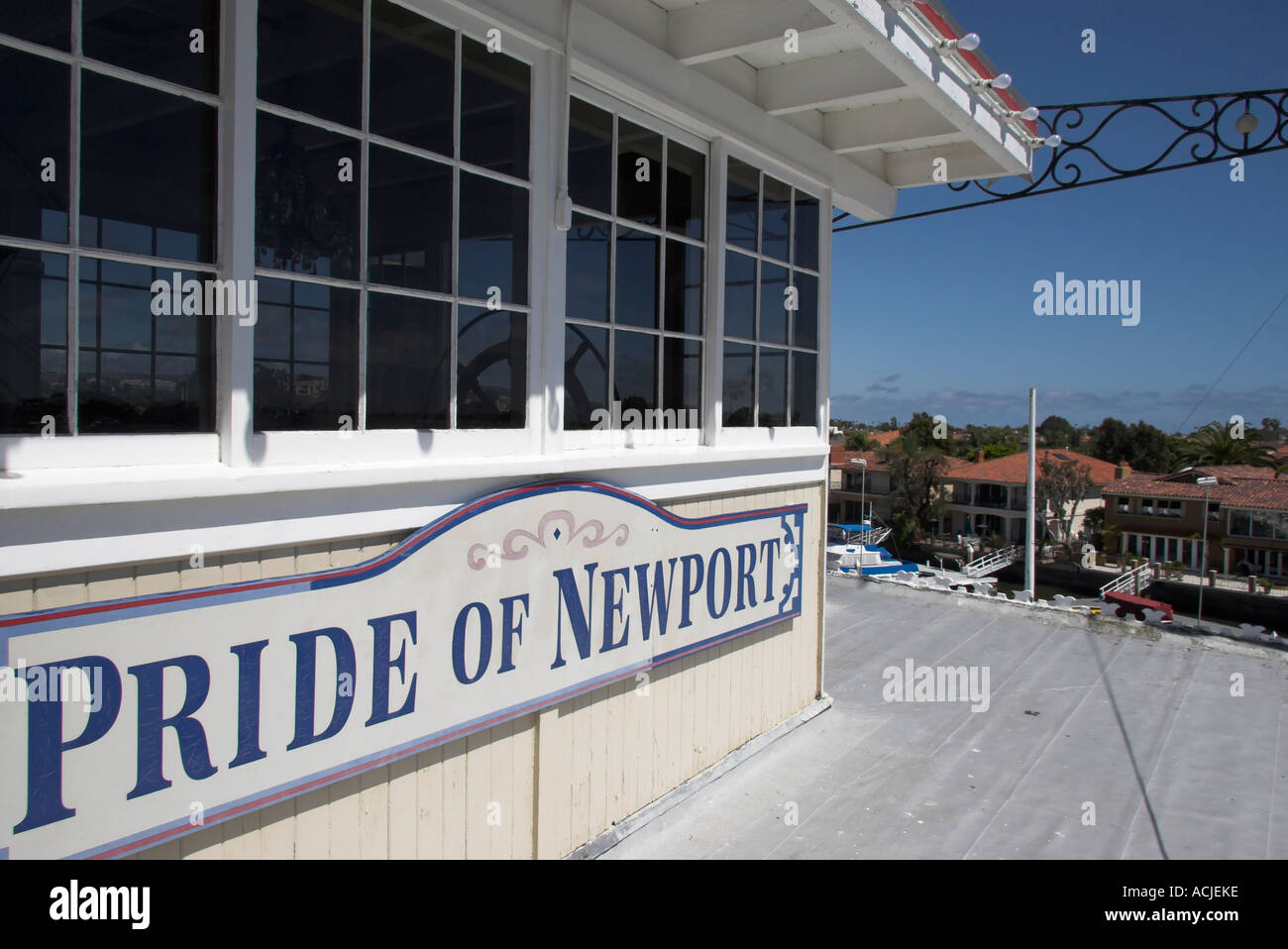 newport riverboat