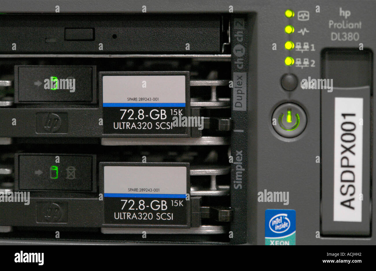 hp-scsi-disk-drives-stock-photo-alamy