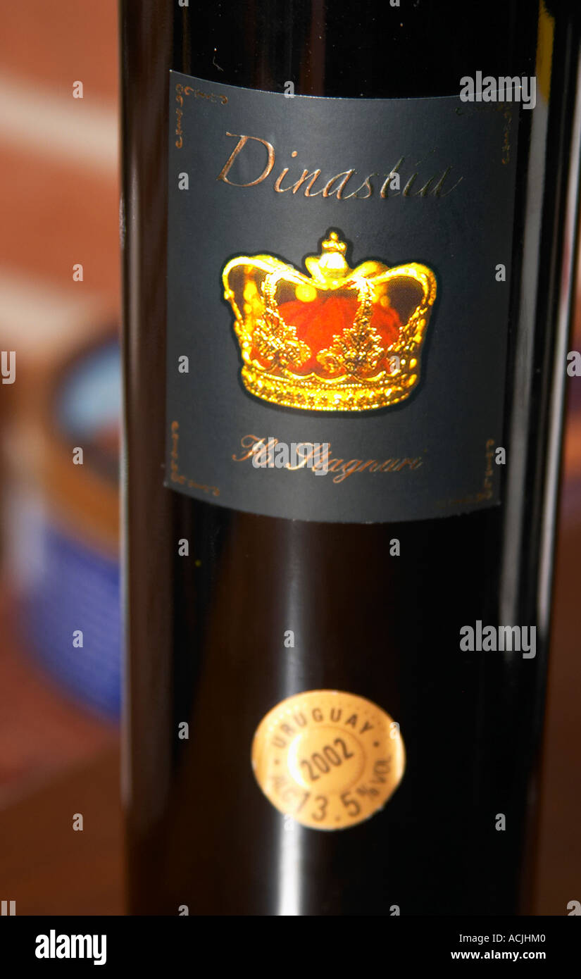 Dinastia H Stagnari with a royal crown on the label Bodega Vinos Finos H Stagnari Winery, La Puebla, La Paz, Canelones, Montevideo, Uruguay, South America Stock Photo