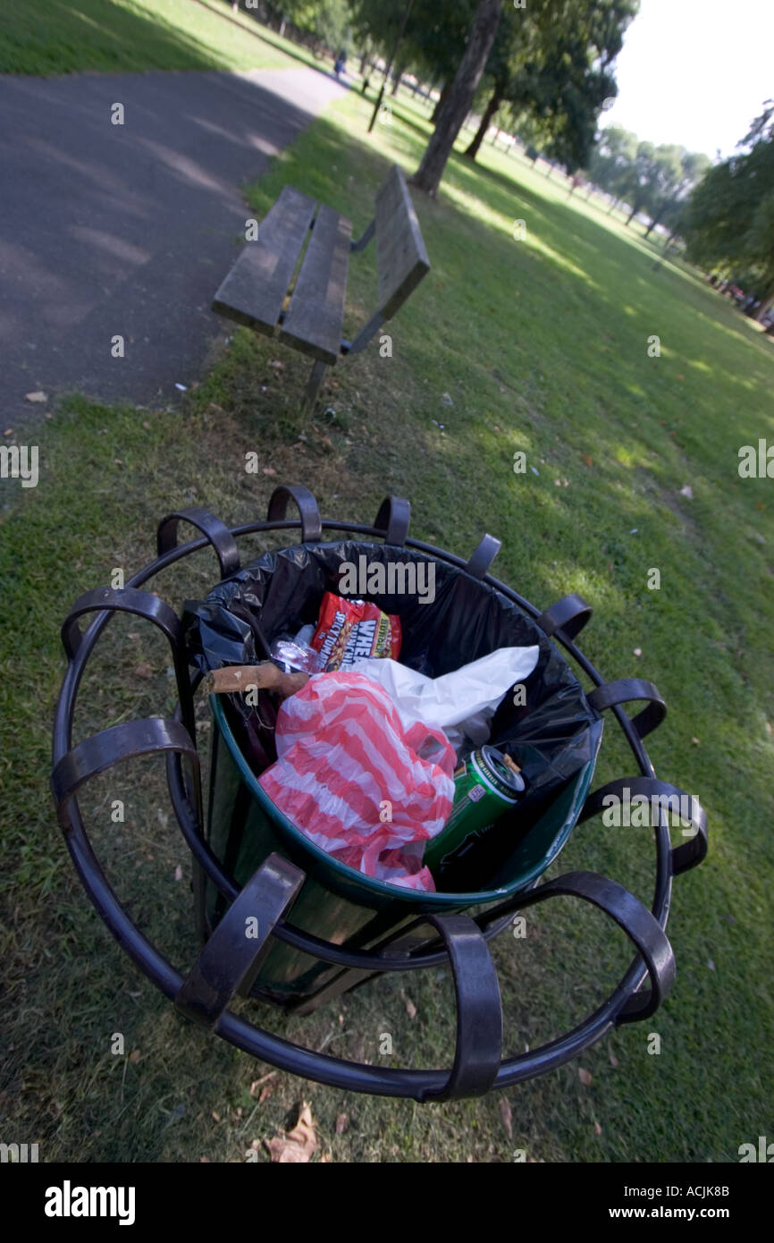 London bin hi-res stock photography and images - Alamy