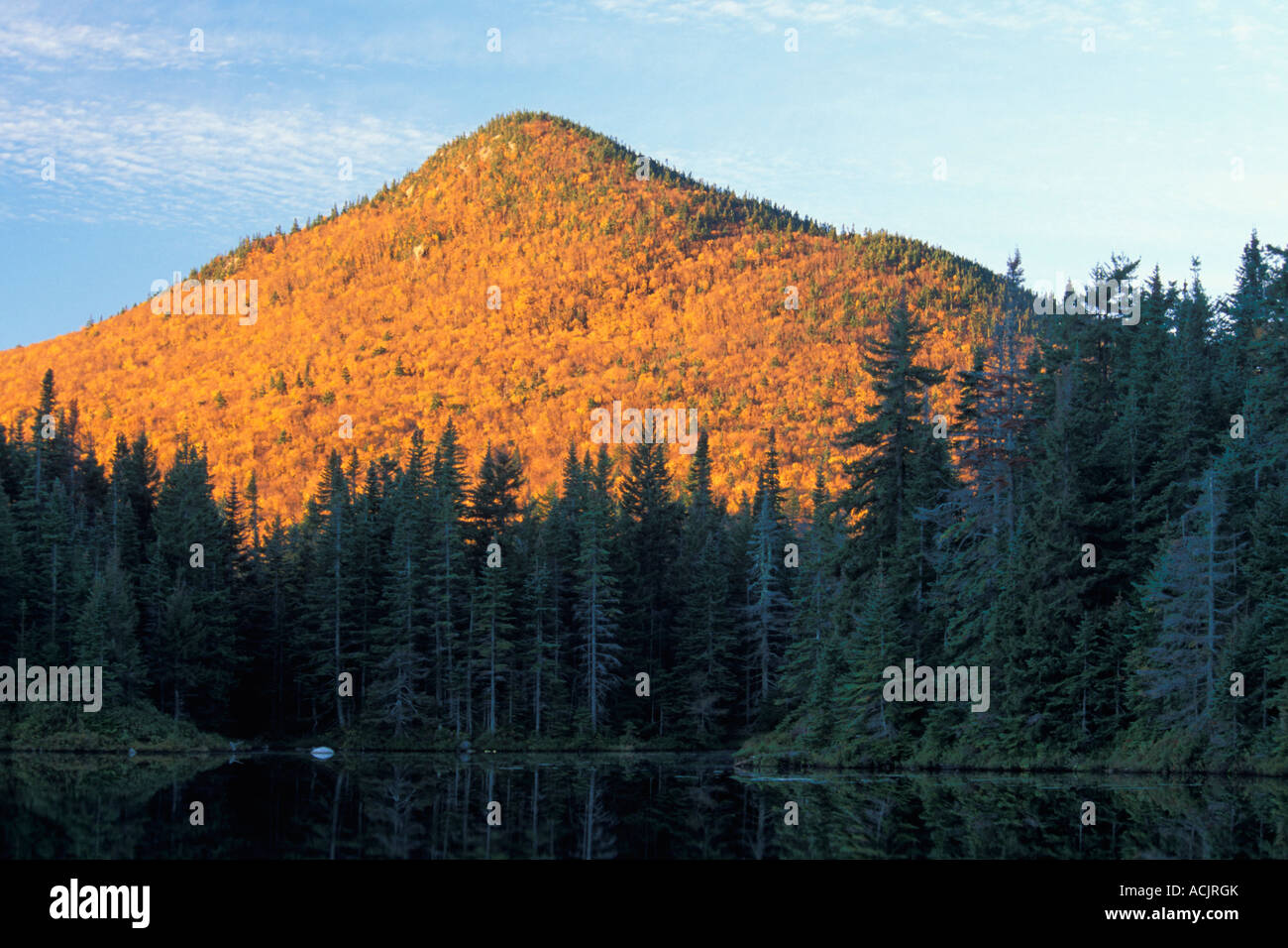 The Horn peak in autumn from Unknown Pond, White Mountain National