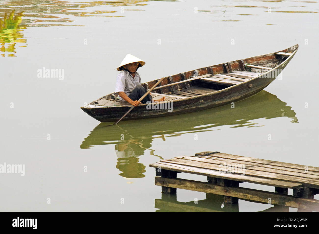 Old man in small boat hi-res stock photography and images - Alamy
