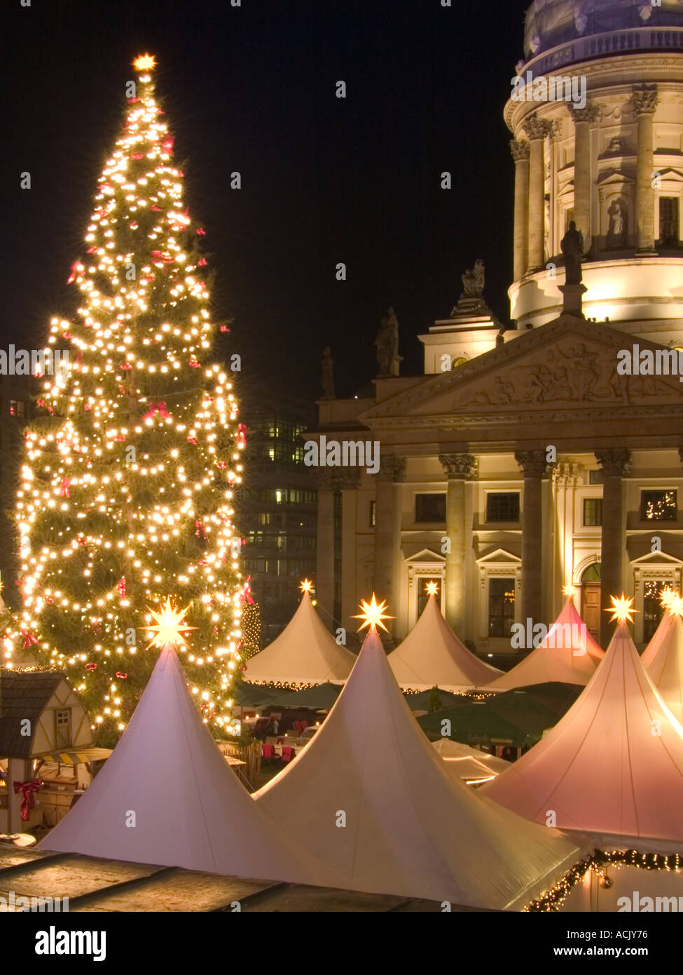 Gendarm Christmas Market in Berlin Stock Photo