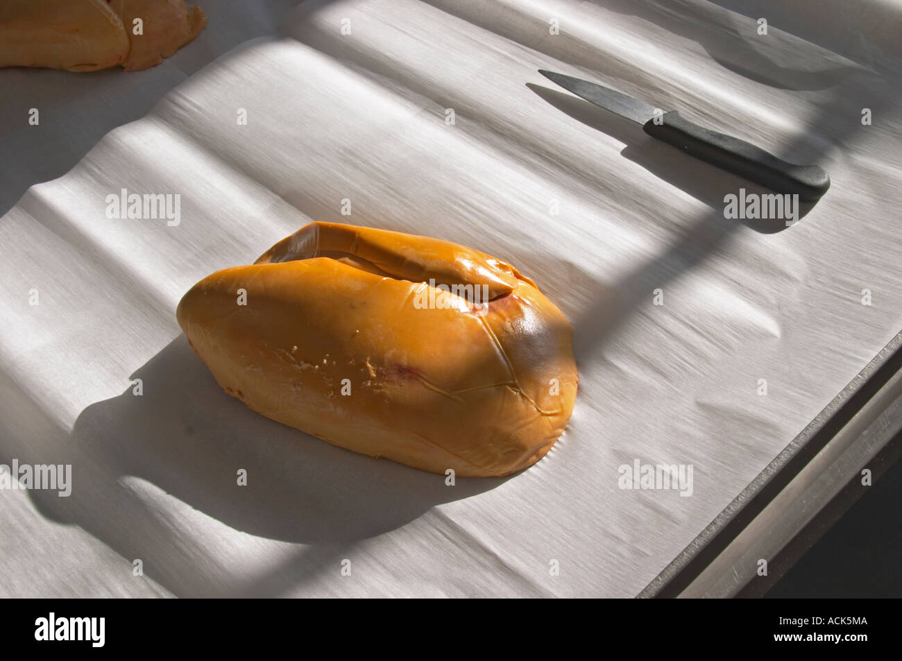 How to make foie gras duck's liver (series of images): A duck liver and