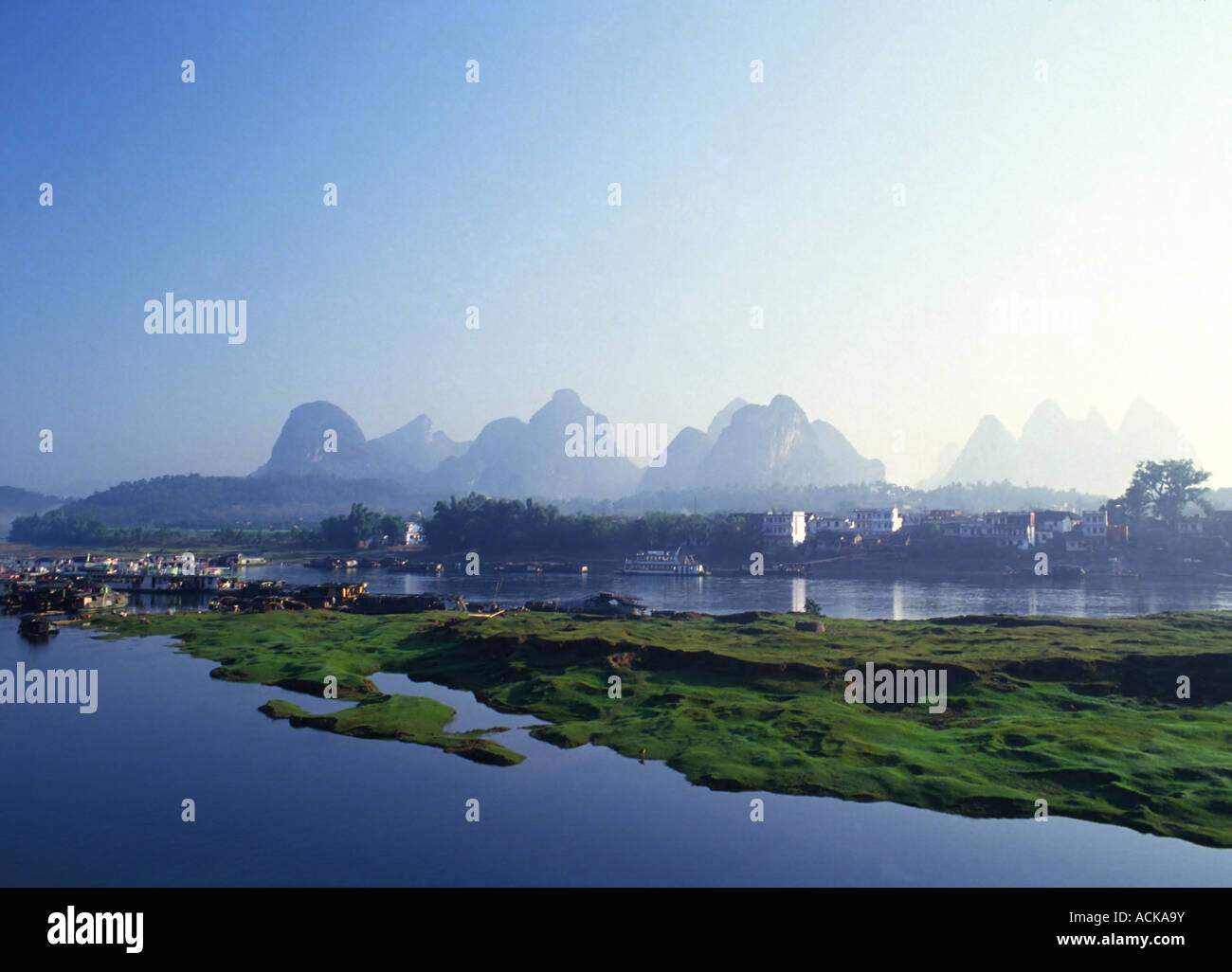 China Guanxi Province Li Jiang river at Yangshuo Stock Photo