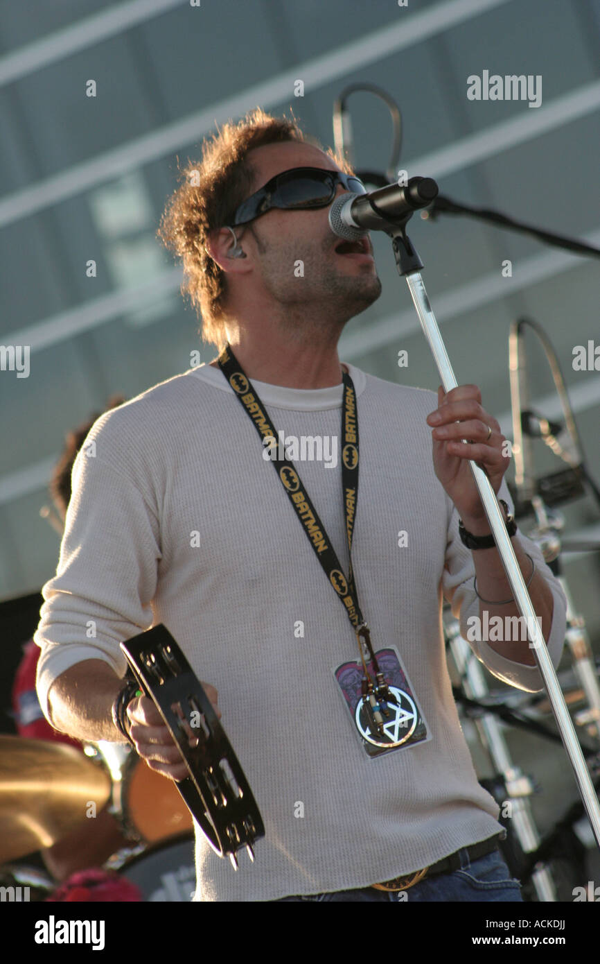 Gin Blossoms lead singer and frontman Robin Wilson Stock Photo Alamy