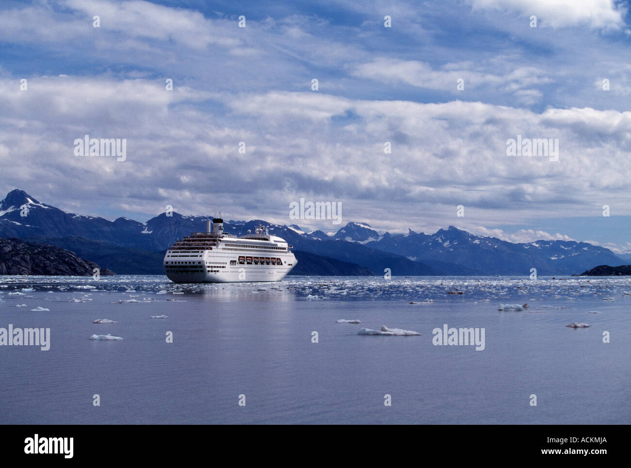 Alaska cruise ship in ice flow from glacier Stock Photo - Alamy