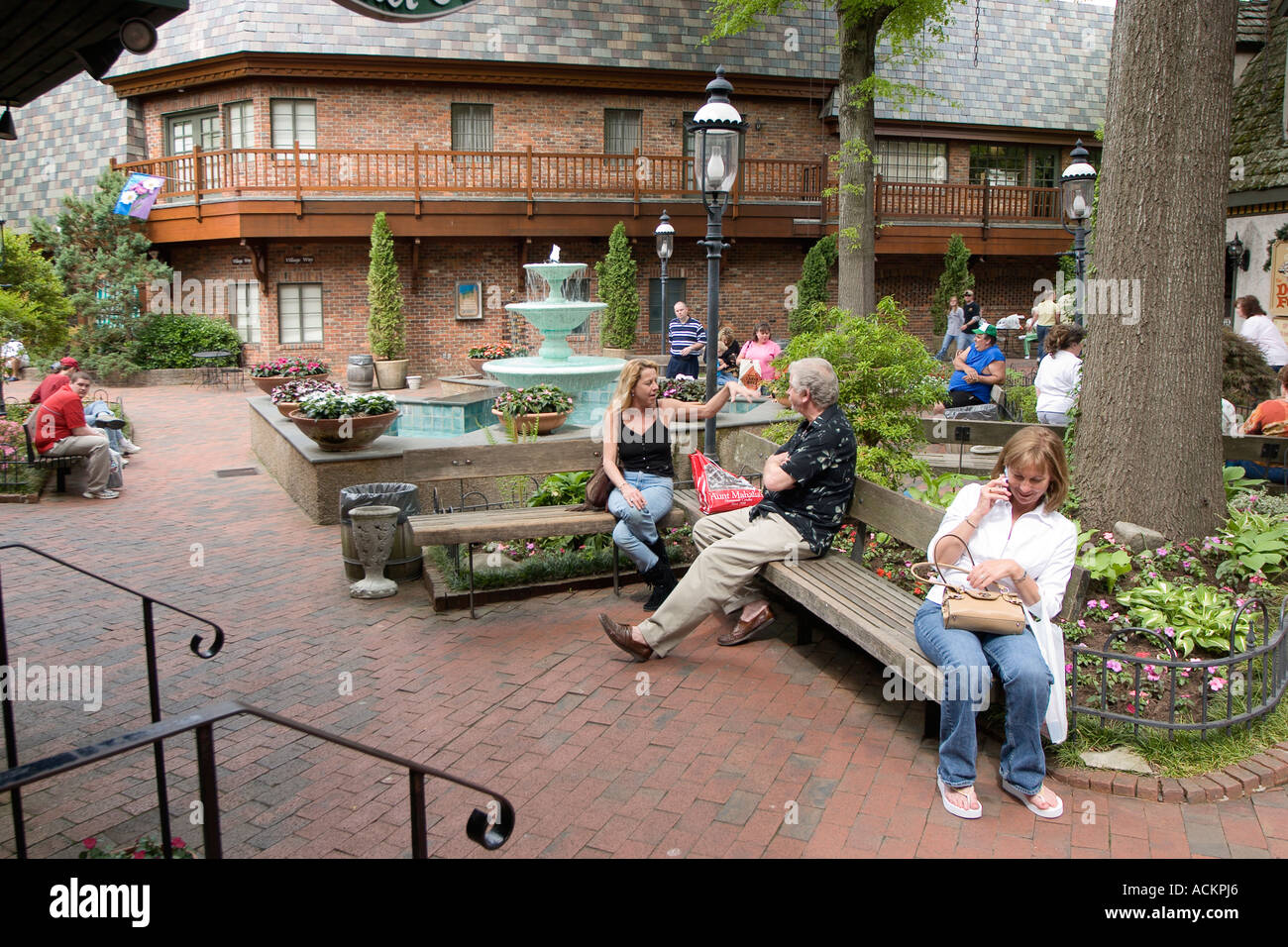 Shopping area in downtown Gatlinburg, Tennessee, USA Stock Photo Alamy
