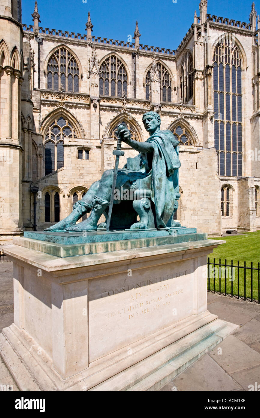 York Minster and statue of Roman Emperor Constantine England UK Stock