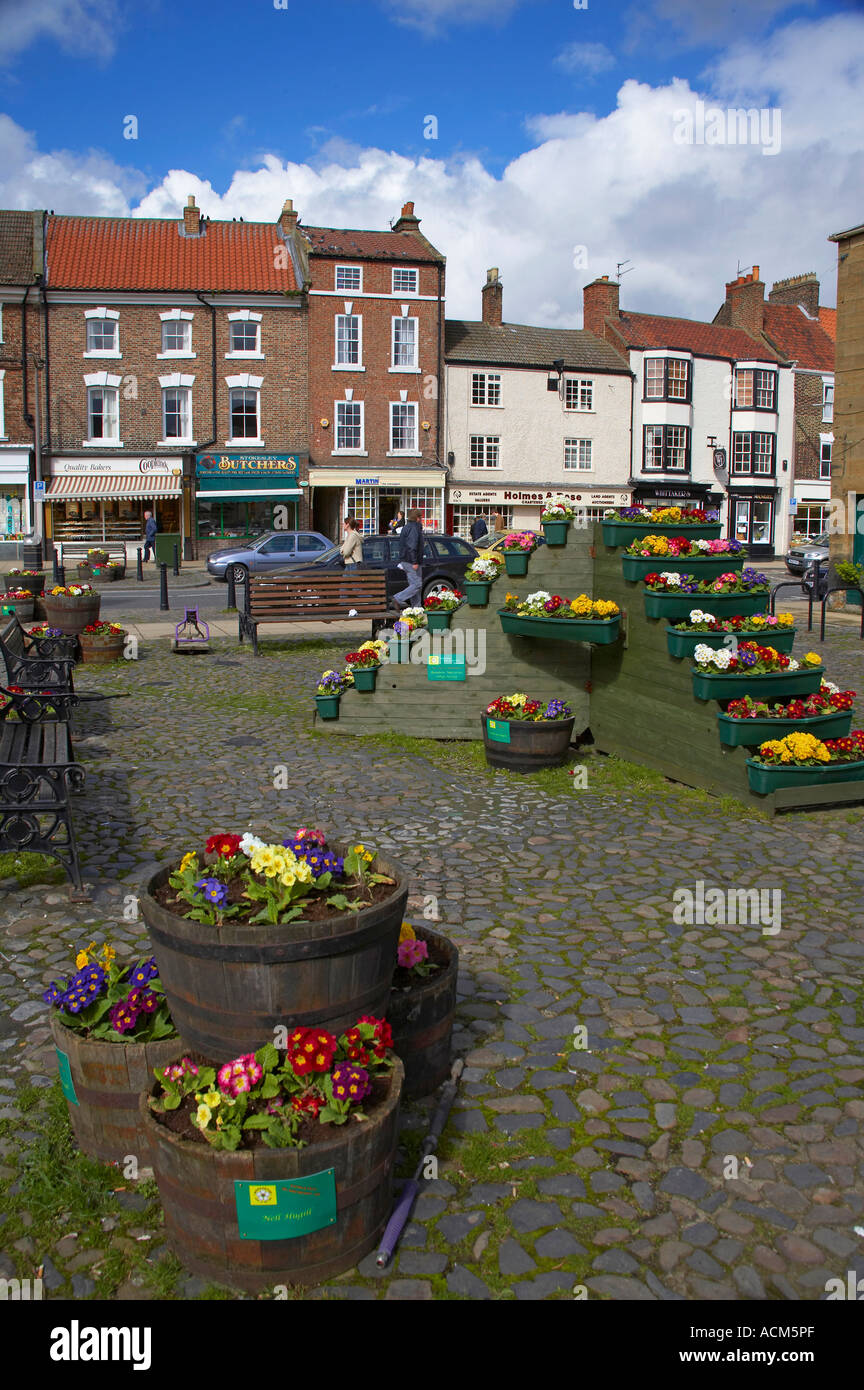 High Street Stokesley North Yorkshire England Stock Photo Alamy