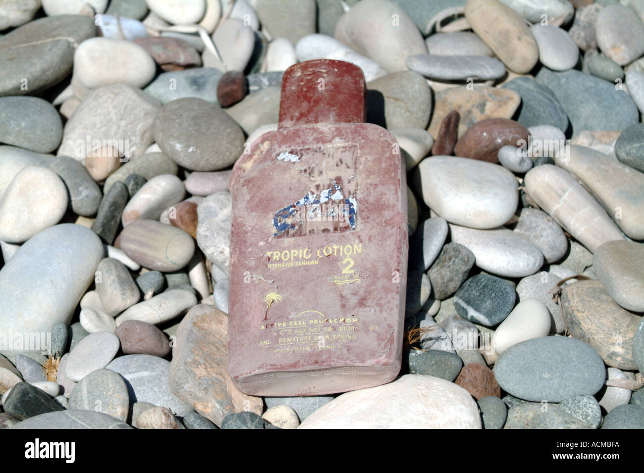 sun tan lotion Stock Photo Alamy