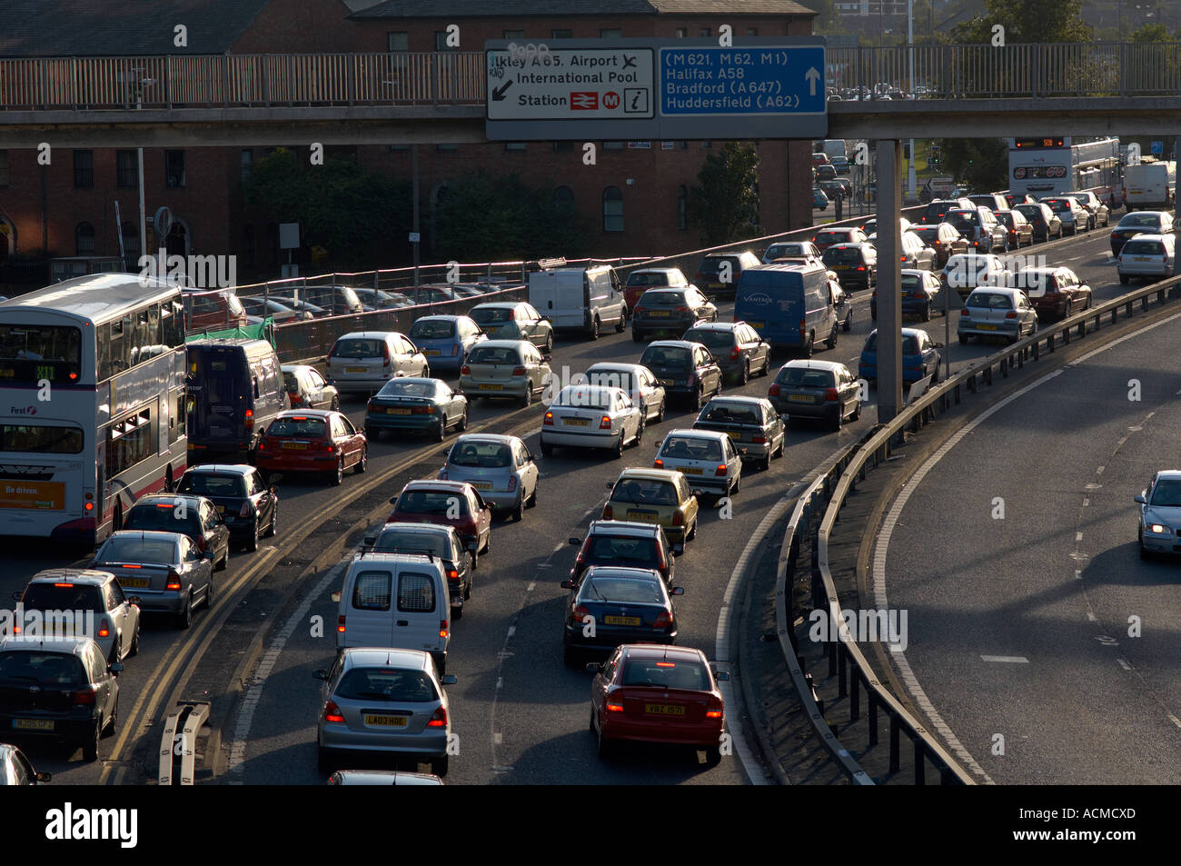 Leeds city centre, traffic jams. Rush hour Stock Photo Alamy