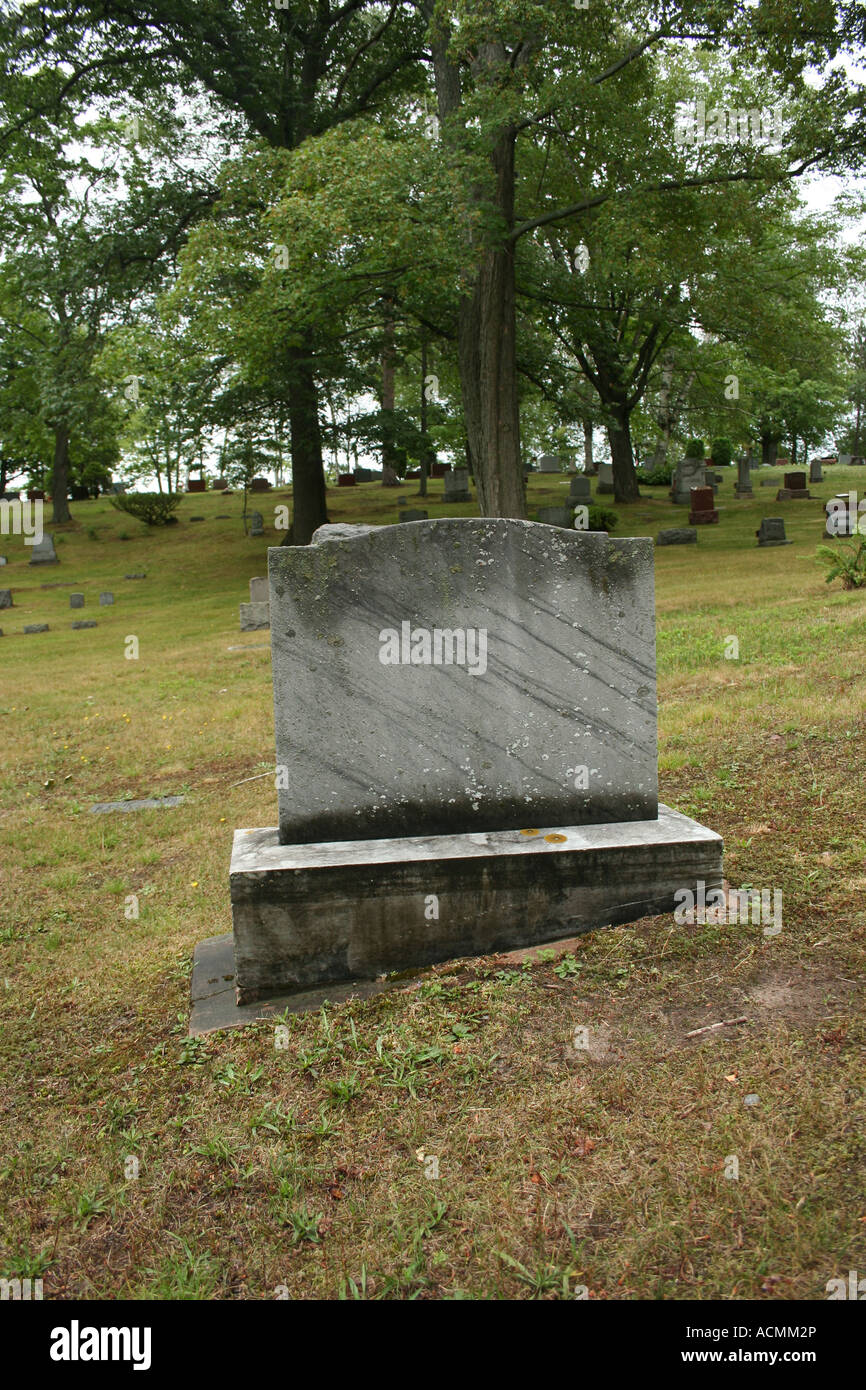Unmarked grave hires stock photography and images Alamy